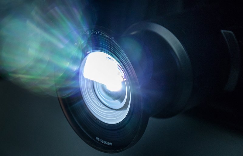 RS-SL06UW short throw projector lens